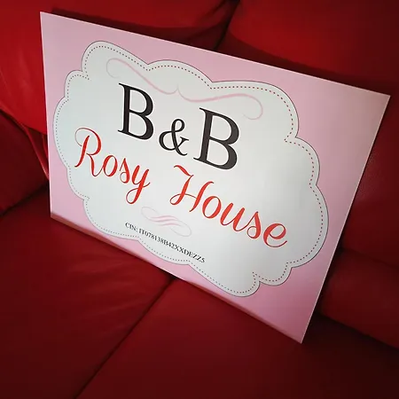 Rosy House * סקליאה