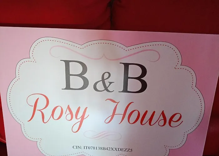 Couette-café Rosy House *