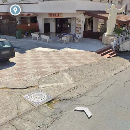 Rosy House Bed and Breakfast Scalea